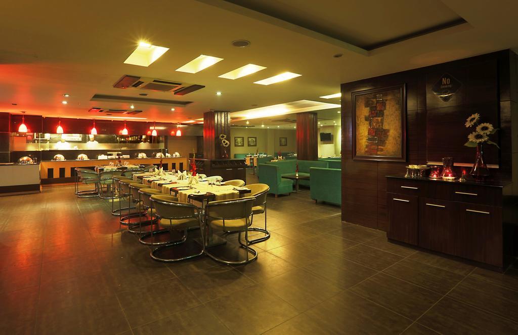 Corporate Regency 호텔 뉴델리 외부 사진